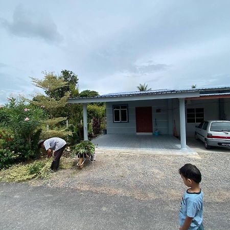 Makndak Roomstay Arau Extérieur photo